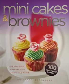 Mini Cakes & Brownies by